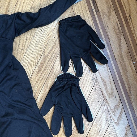 Rubie’s Glow in the Dark Skeleton Halloween Costume Jumpsuit with Gloves Size L - Picture 12 of 12